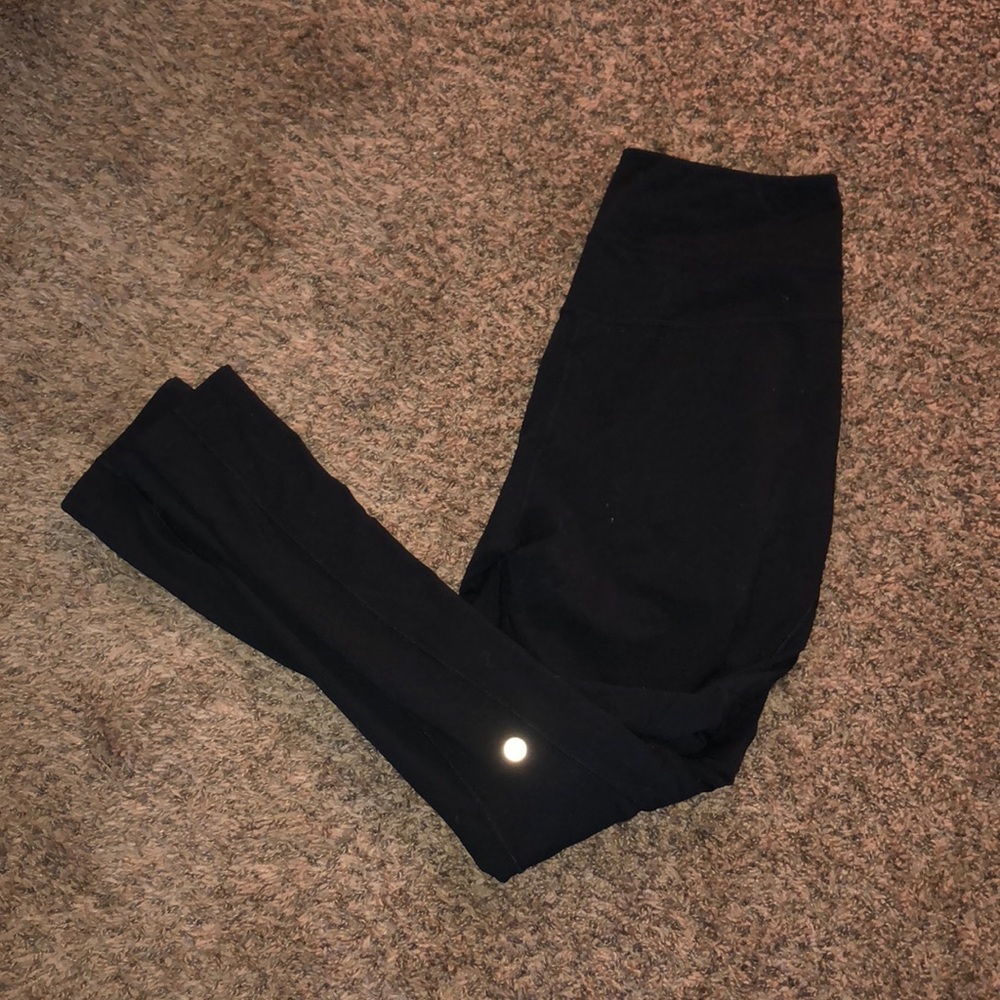 Black lulu lemons leggings
